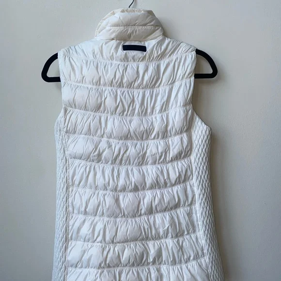 Calvin Klein White Quilted Puffer Vest - Picture 2 of 5